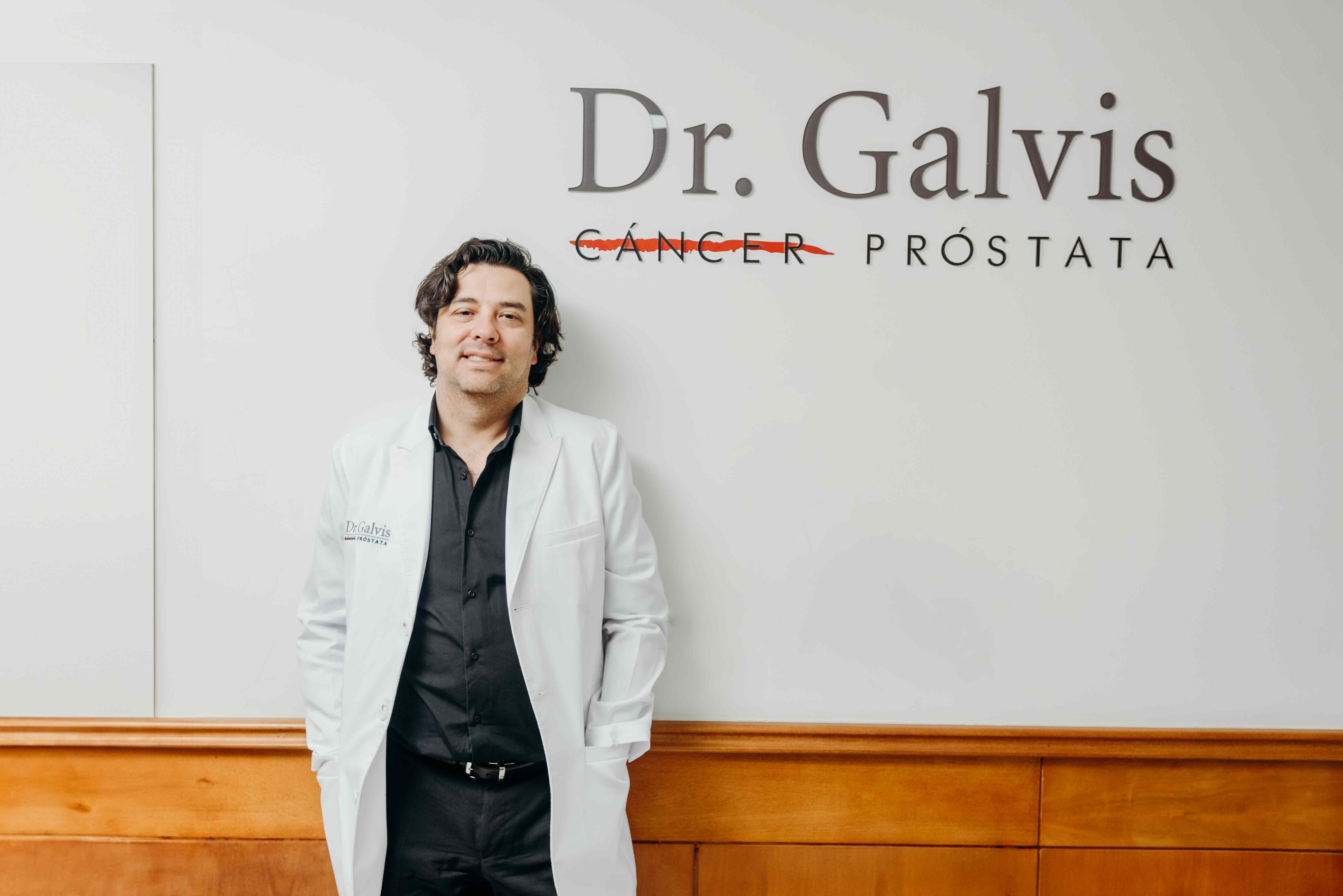 Especialista en Tratamiento de Cáncer sin Cirugia.jpg